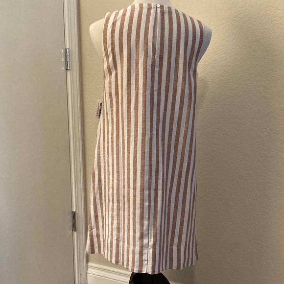 NWT Old Navy Brown and White Striped Dress - Picture 4 of 5